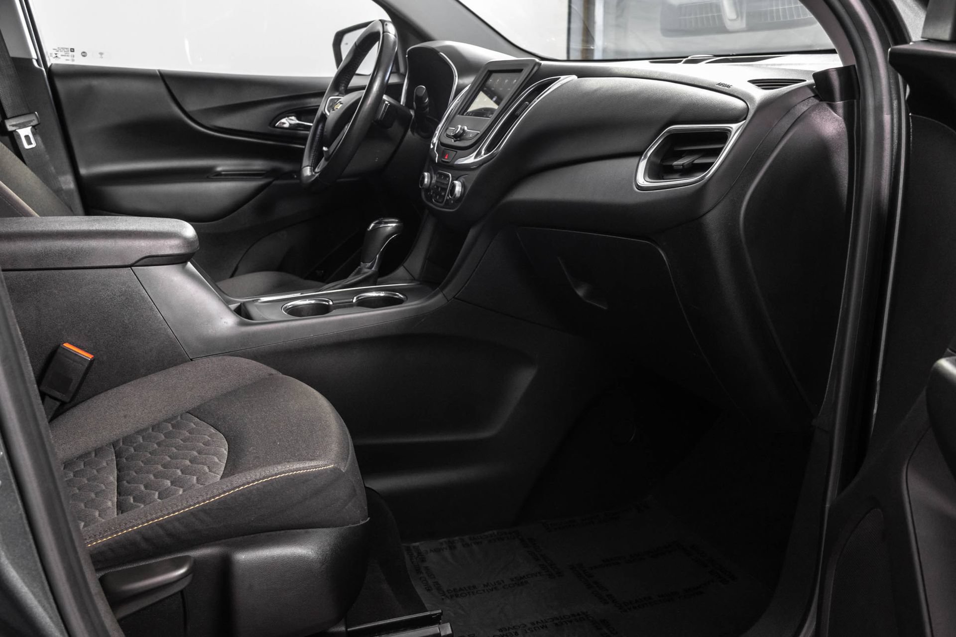 Used 2019 Chevrolet Equinox LT FWD image 41