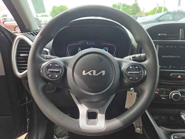 Certified 2023 Kia Soul LX w/ Option Group 015 image 21