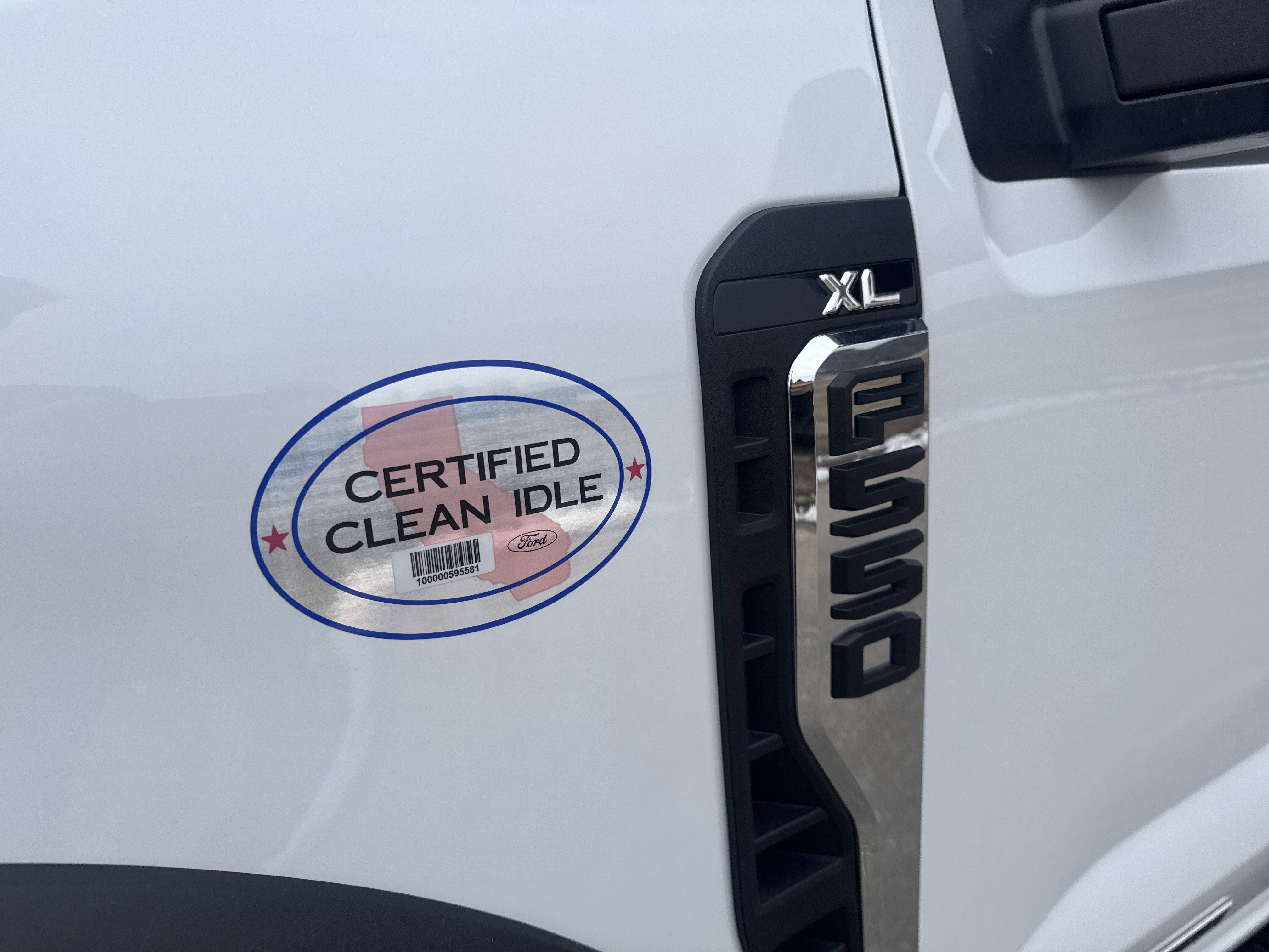 New 2026 Ford F550 4x4 Crew Cab image 16