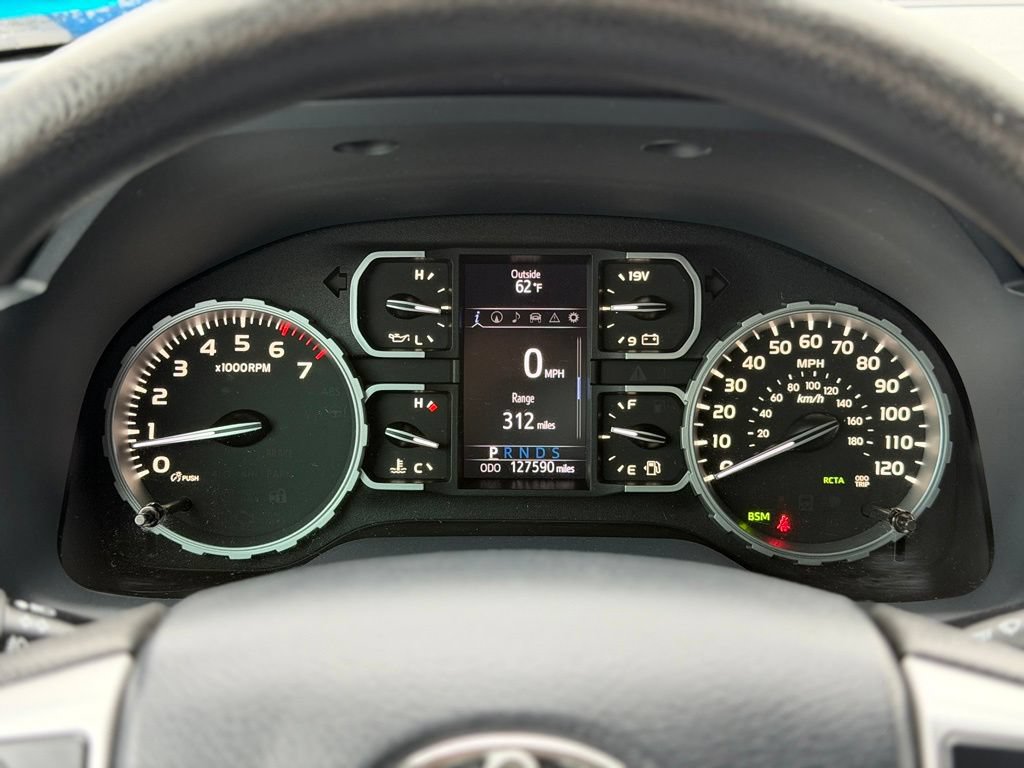 Used 2020 Toyota Tundra SR5 w/ SR5 Convenience Package AWD/4WD image 12
