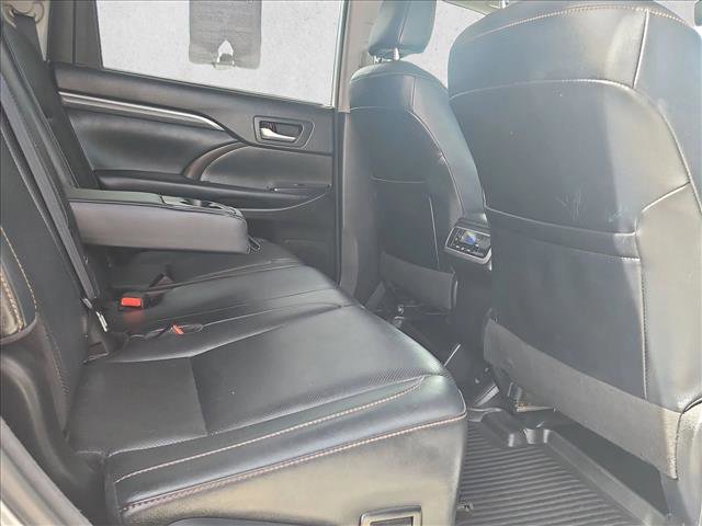 Used 2018 Toyota Highlander Limited w/ Protection Package #3 image 22