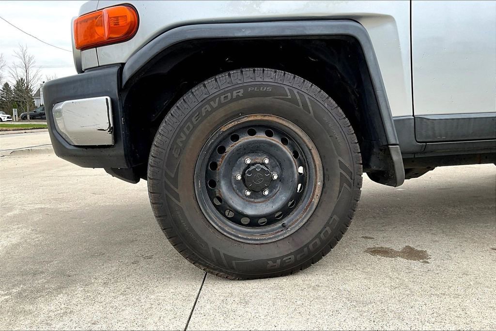 Used 2007 Toyota FJ Cruiser 2WD image 10