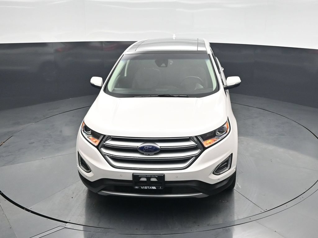 Used 2018 Ford Edge Titanium w/ Equipment Group 302A AWD/4WD image 37