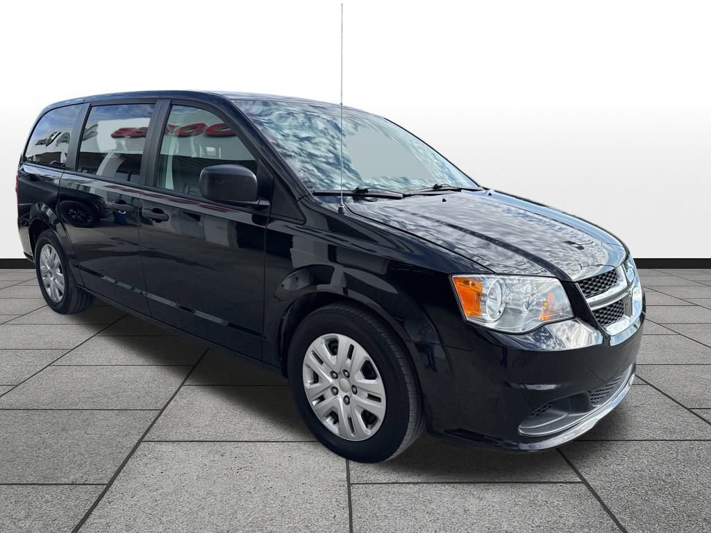 Used 2019 Dodge Grand Caravan SE w/ UConnect Hands-Free Group image 7