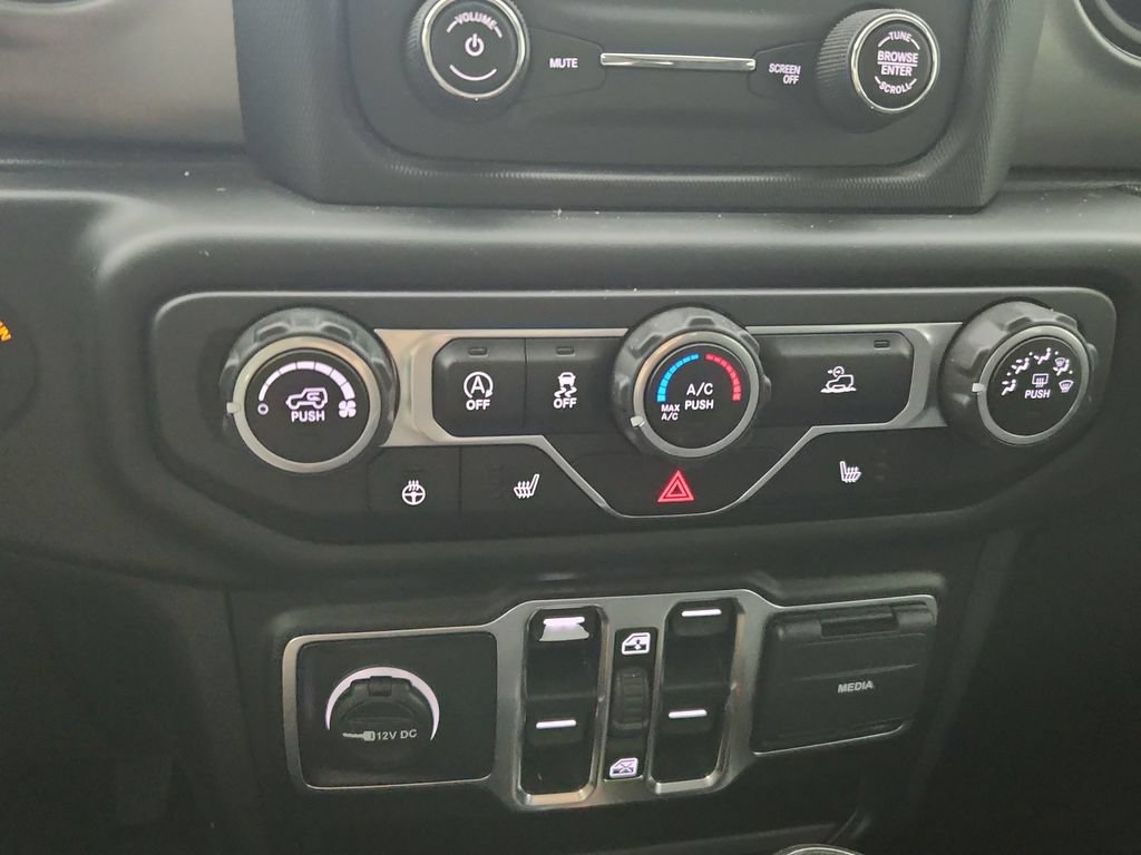 Used 2020 Jeep Gladiator Sport w/ Quick Order Package 24S AWD/4WD image 29