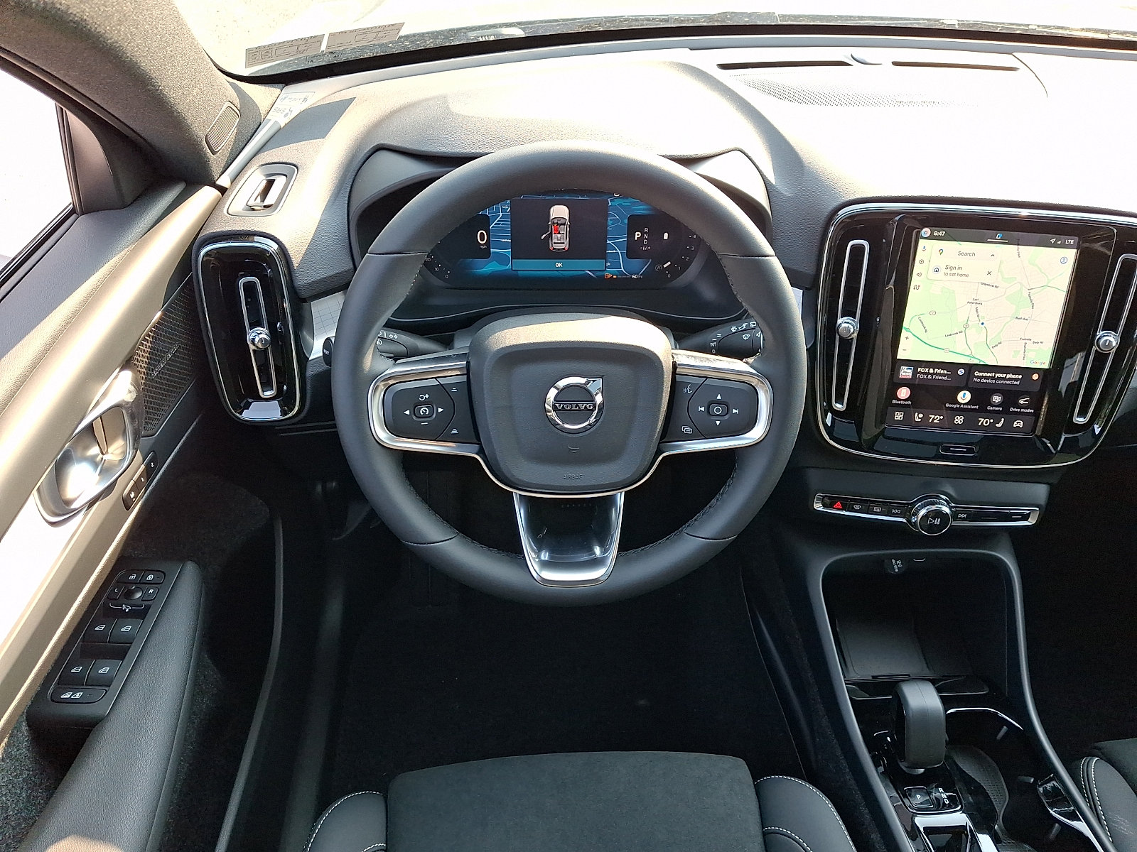 New 2026 Volvo XC40 B5 Ultra w/ Protection Package Premier AWD/4WD image 7