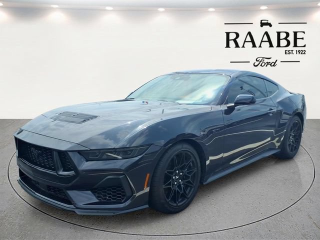 Used 2024 Ford Mustang GT Premium w/ GT Performance Package RWD image 3