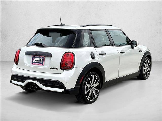 Used 2023 MINI Cooper S FWD image 2