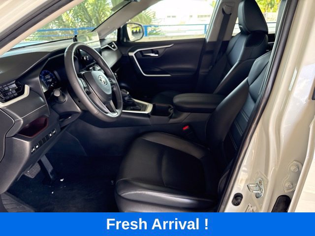 Used 2024 Toyota RAV4 Limited FWD image 2