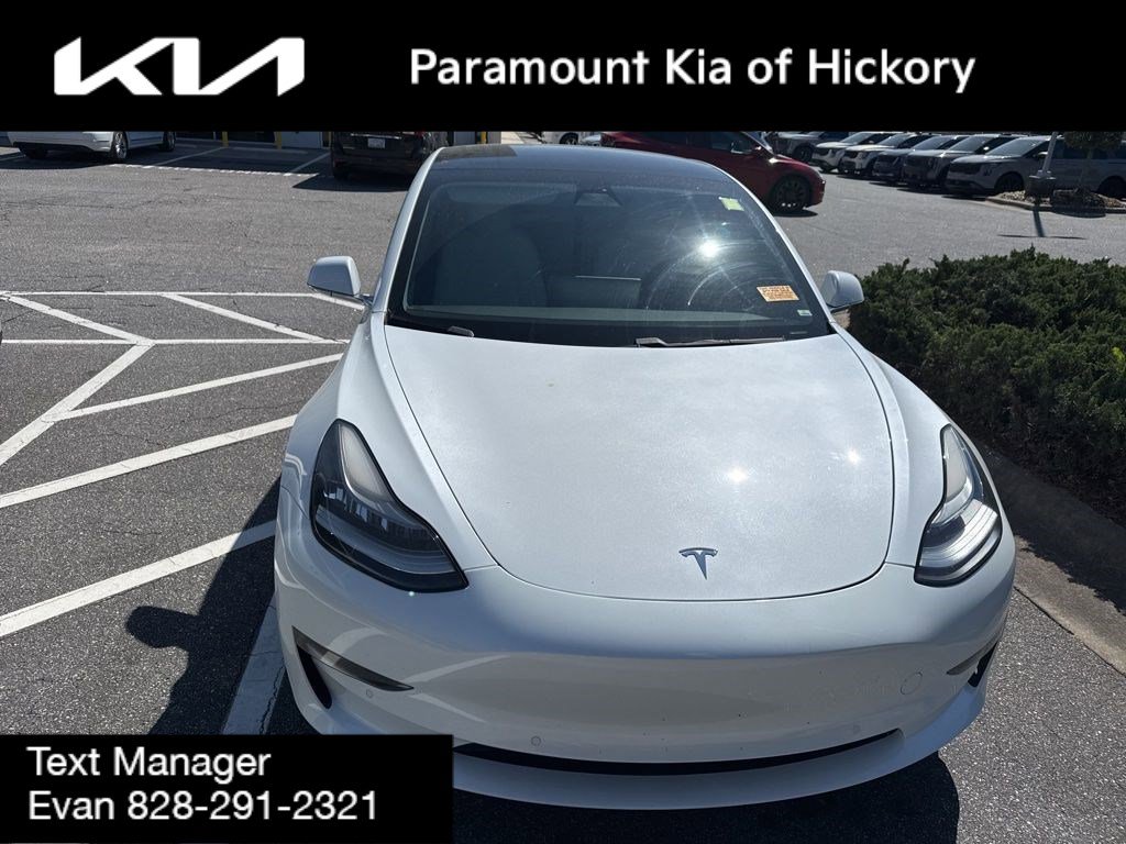 Used 2019 Tesla Model 3 Standard Range Plus image 6