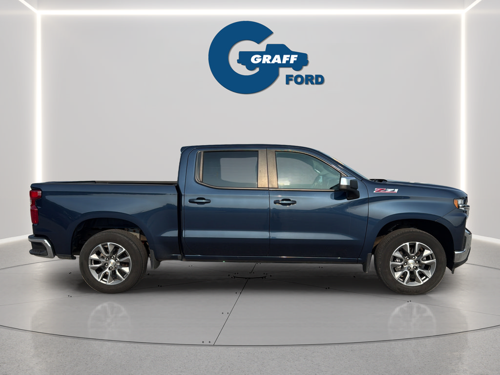 Used 2022 Chevrolet Silverado 1500 LT w/ Z71 Off-Road Package AWD/4WD image 6