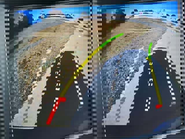 Used 2018 Jeep Grand Cherokee Altitude image 26