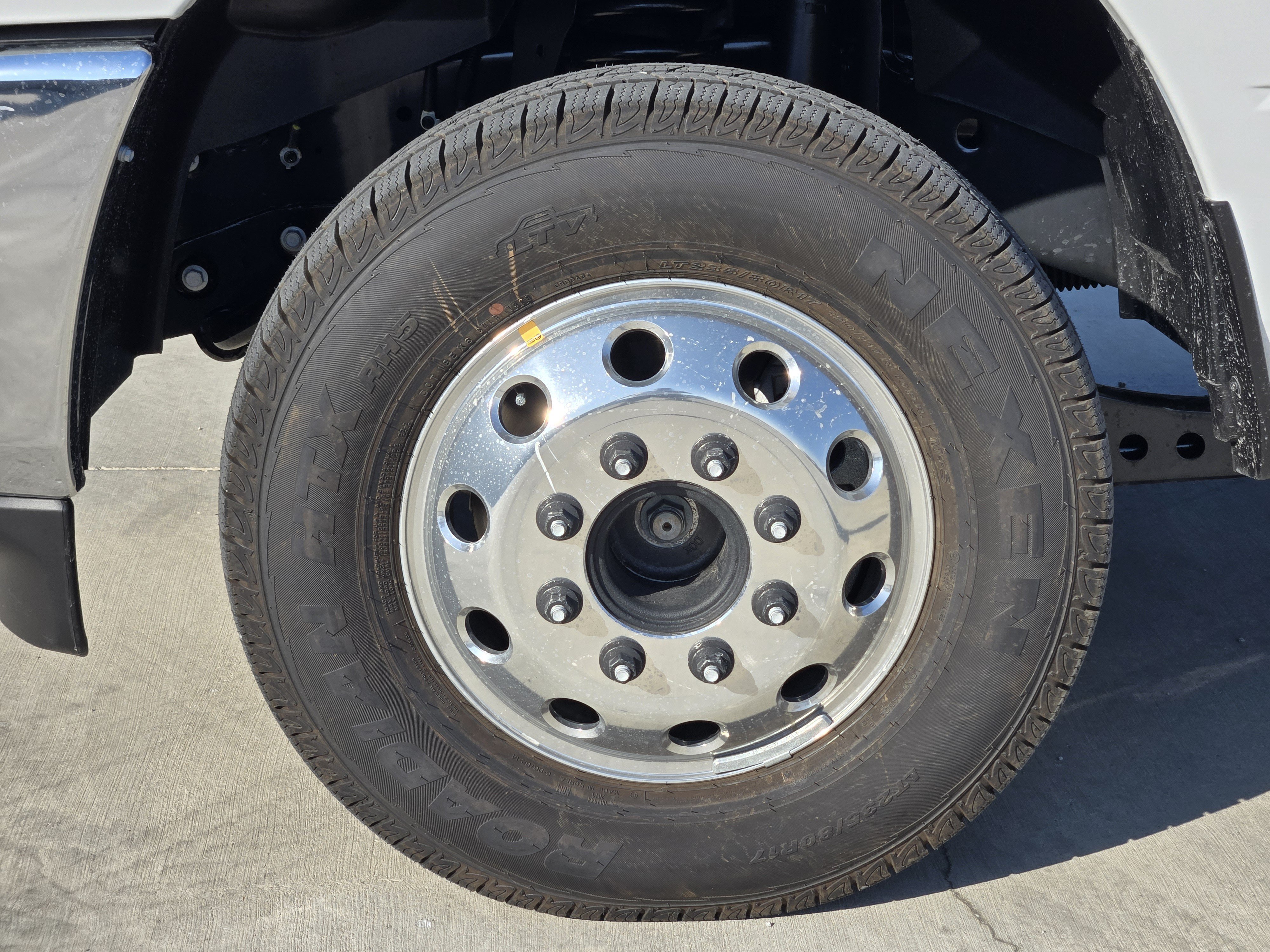 New 2027 RAM 3500 Lone Star AWD/4WD image 11