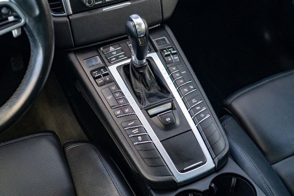 Used 2017 Porsche Macan S AWD/4WD image 27