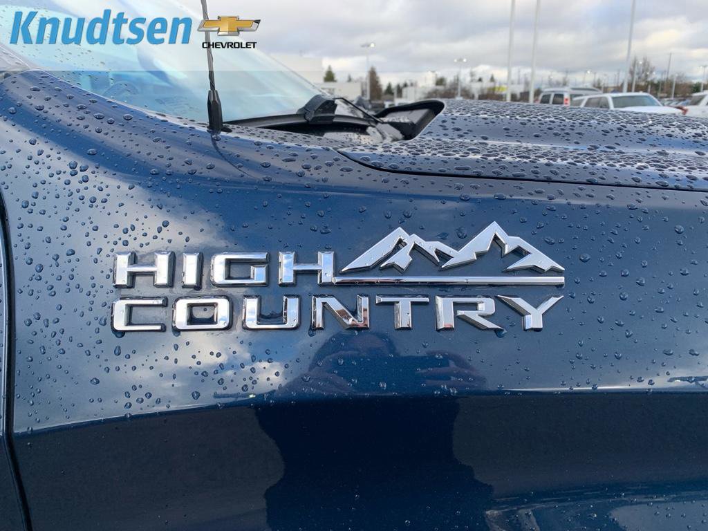 Used 2019 Chevrolet Silverado 1500 High Country w/ Technology Package image 11