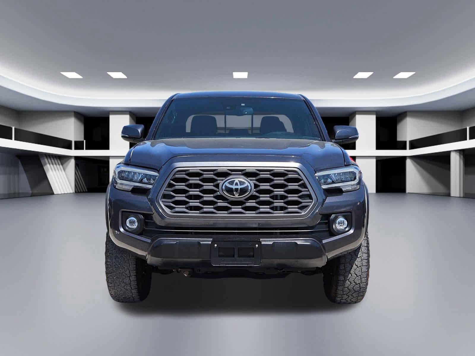 Used 2021 Toyota Tacoma TRD Off-Road AWD/4WD image 9