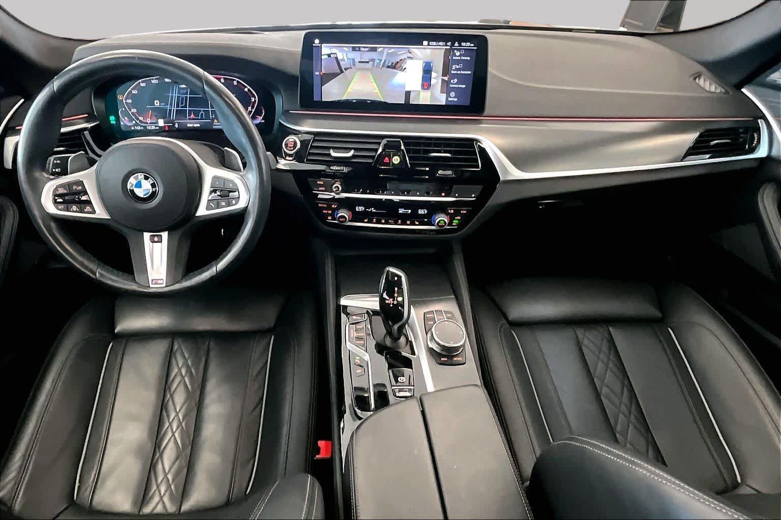 Used 2023 BMW M550i xDrive AWD/4WD image 14