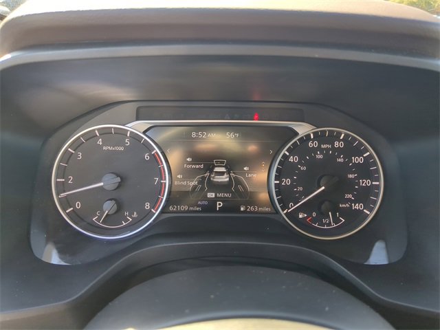 Used 2023 Nissan Rogue SV image 32