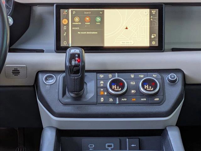 Used 2020 Land Rover Defender 110 First Edition image 10