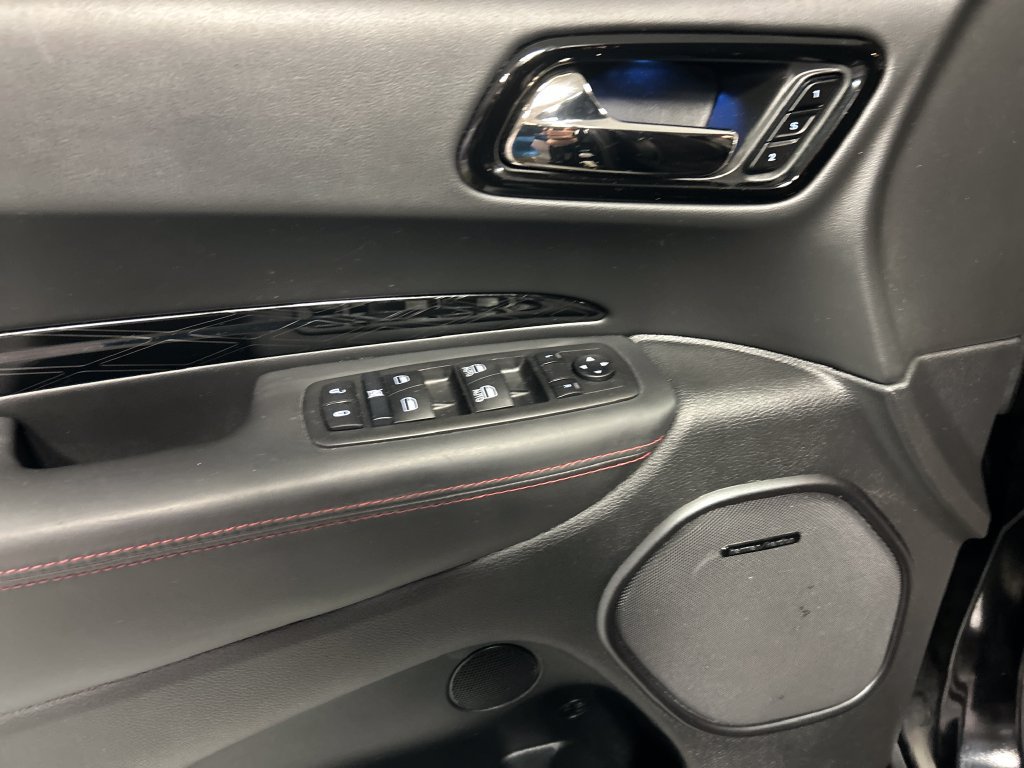 Used 2025 Dodge Durango GT AWD/4WD image 14
