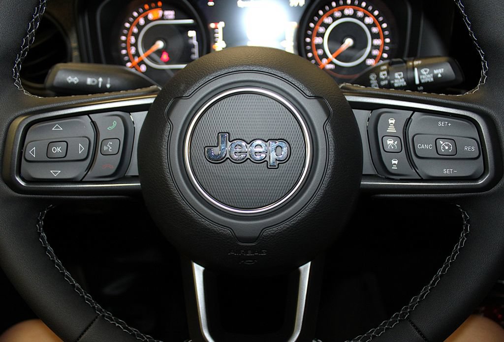 New 2026 Jeep Wrangler Unlimited Sport AWD/4WD image 11