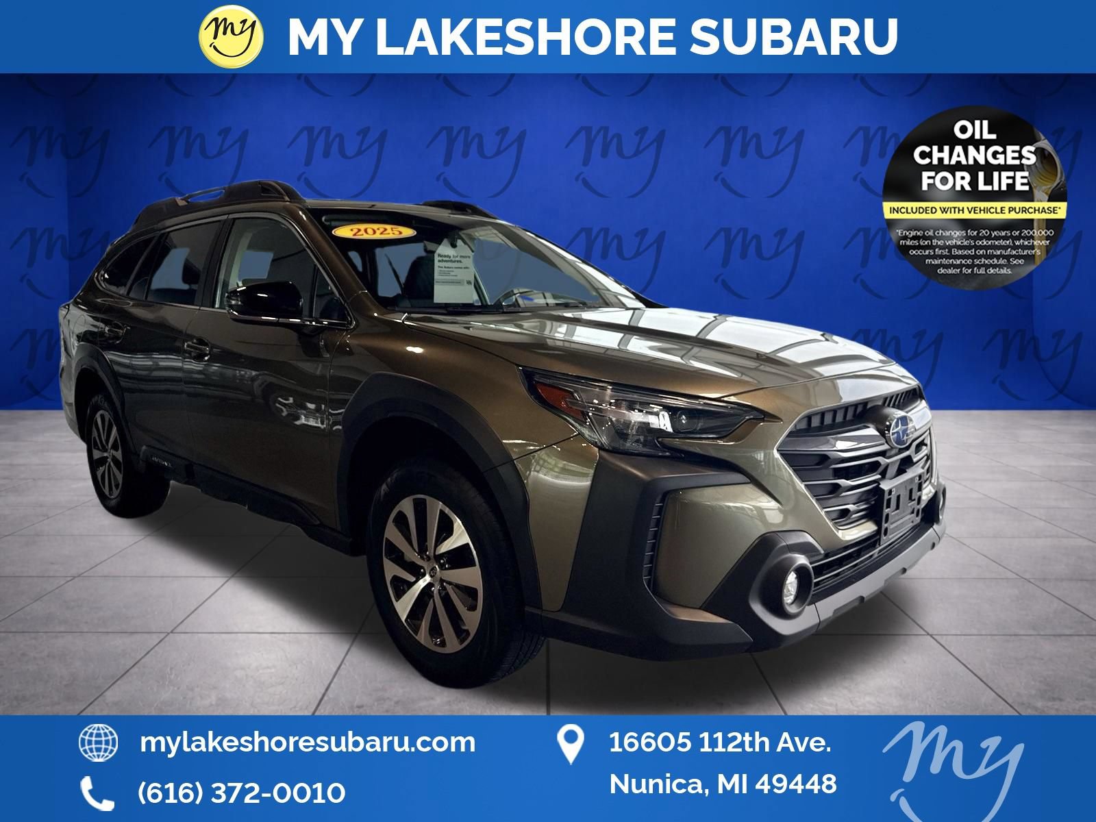 Certified 2025 Subaru Outback Premium AWD/4WD image 1