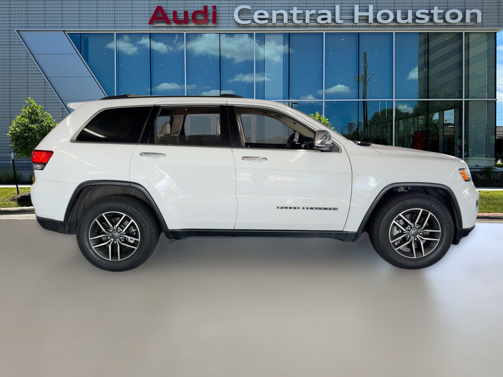Used 2021 Jeep Grand Cherokee Limited image 8