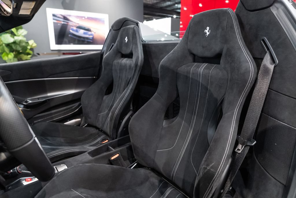Certified 2019 Ferrari 488 Pista Spider RWD image 4