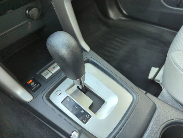 Used 2017 Subaru Forester 2.5i Premium w/ All-Weather Package image 29