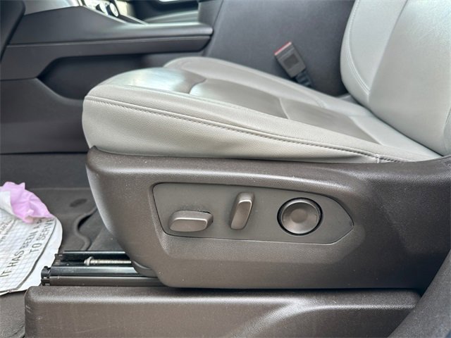 Used 2023 Chevrolet Suburban LT image 21