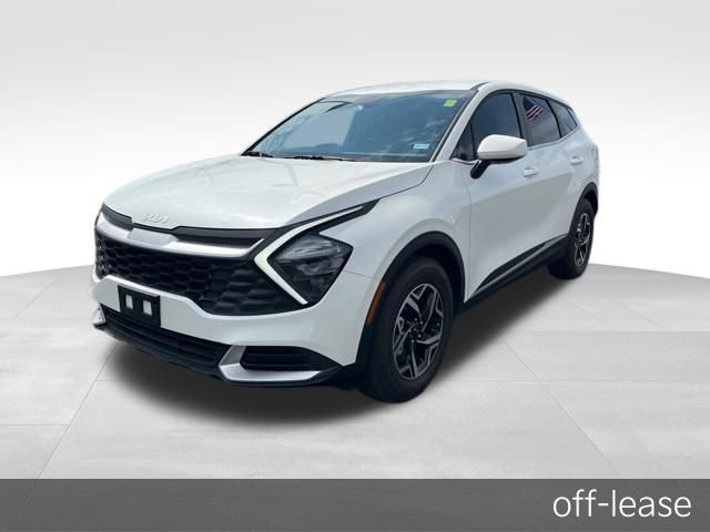 Certified 2023 Kia Sportage LX image 4