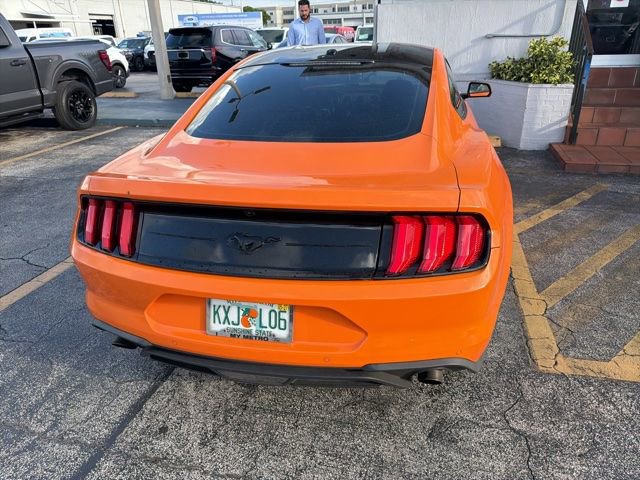 Used 2020 Ford Mustang Premium w/ Equipment Group 201A RWD image 5