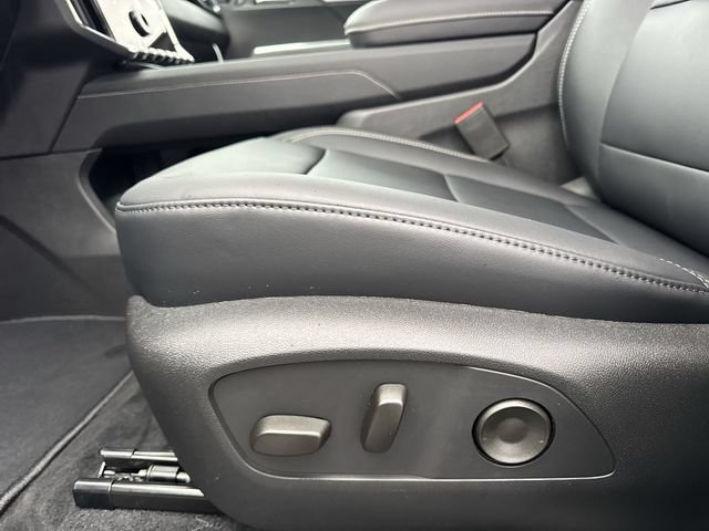 New 2026 GMC Acadia Elevation w/ Black Edition FWD image 16