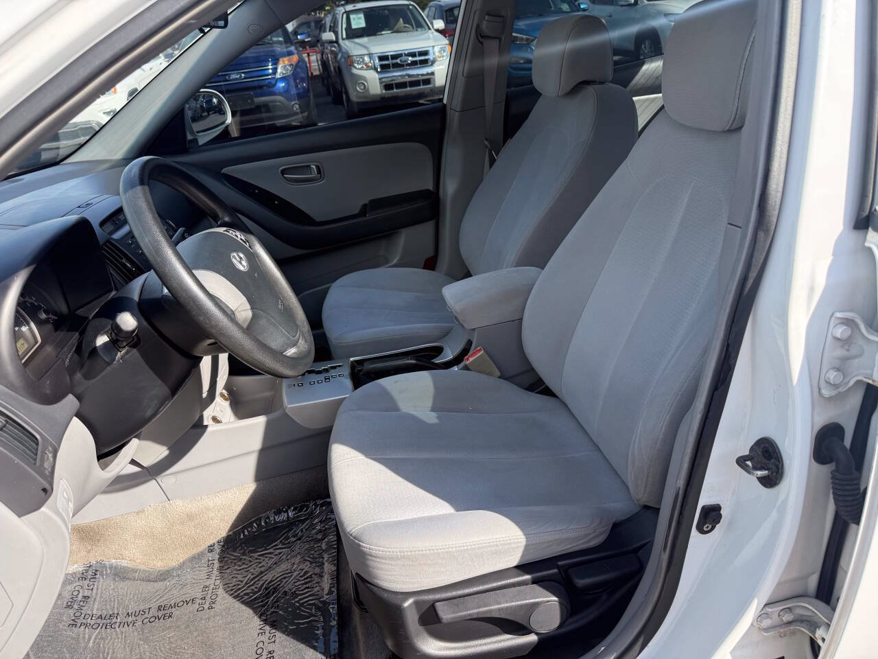 Used 2007 Hyundai Elantra SE FWD image 6