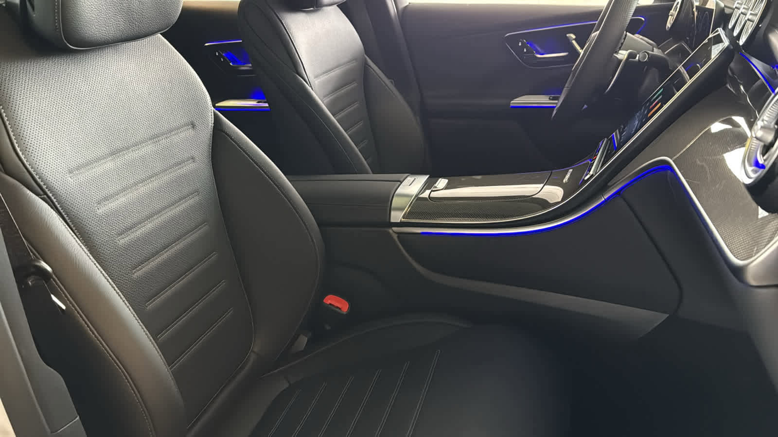 New 2026 Mercedes-Benz GLC 43 AMG 4MATIC Coupe image 36