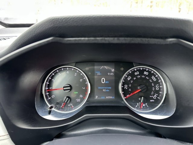 Used 2020 Toyota RAV4 XLE image 15