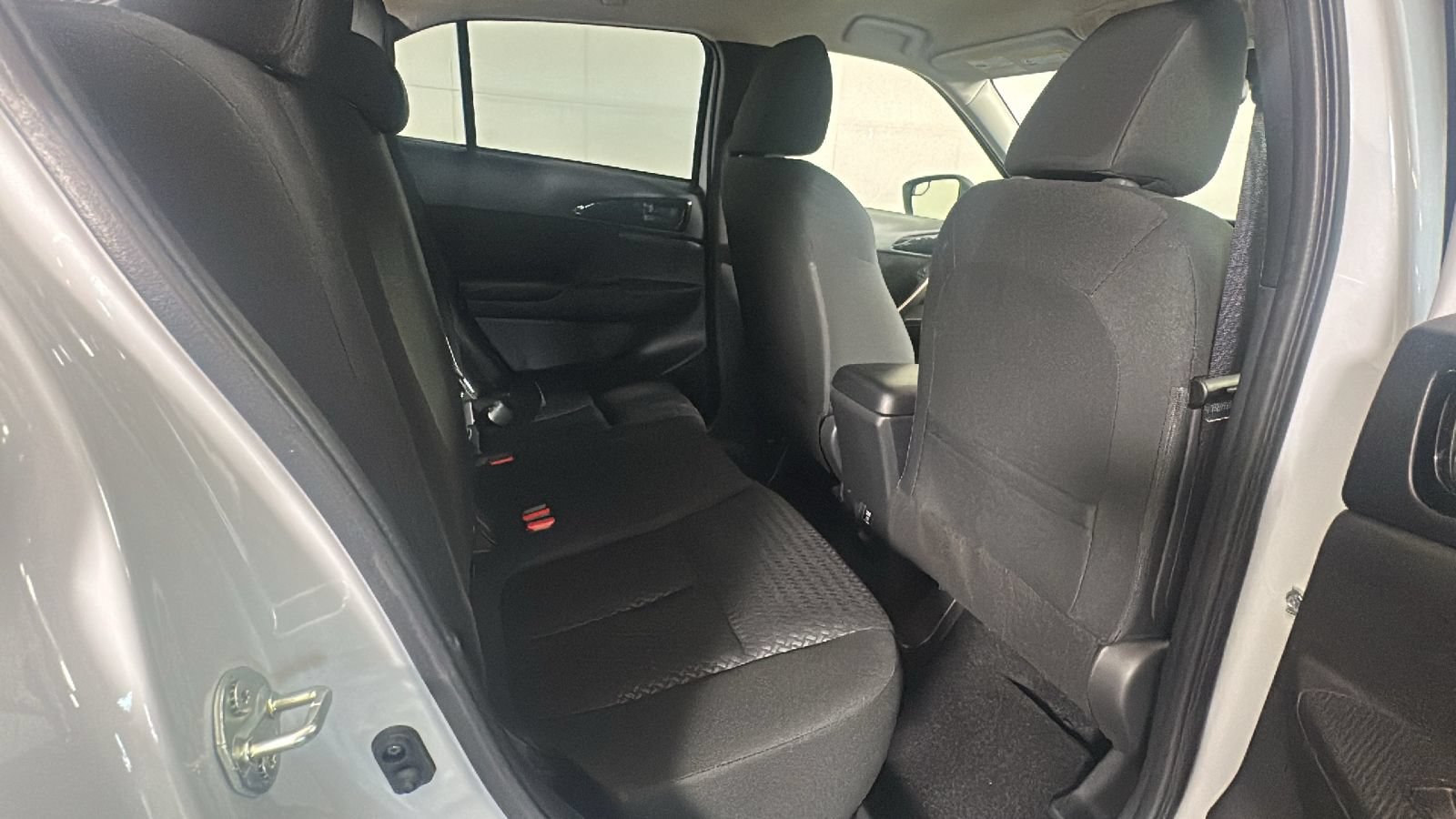 Used 2025 Mitsubishi Eclipse Cross ES AWD/4WD image 30