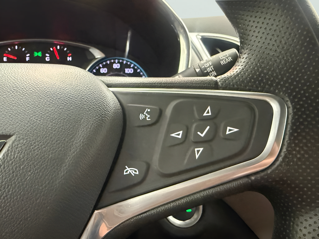 Used 2022 Chevrolet Equinox LS w/ LS Convenience Package FWD image 18