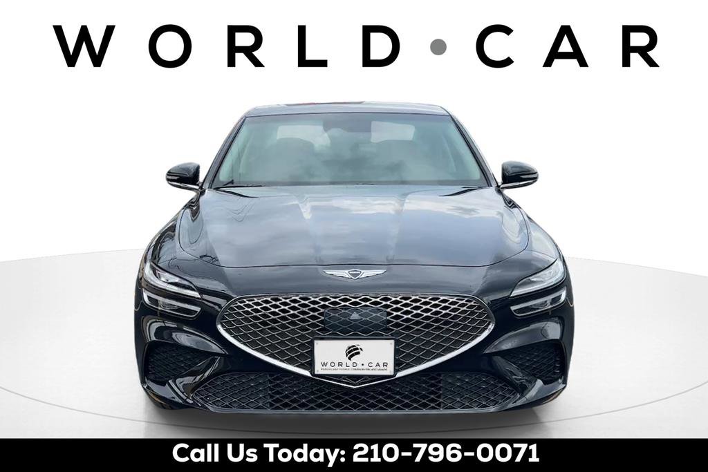 Used 2025 Genesis G70 2.5T image 2