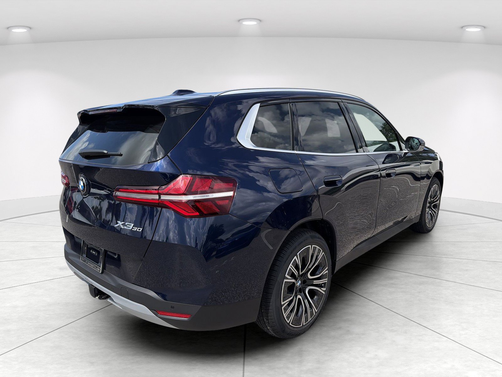 New 2026 BMW X3 xDrive30i w/ Premium Package AWD/4WD image 4