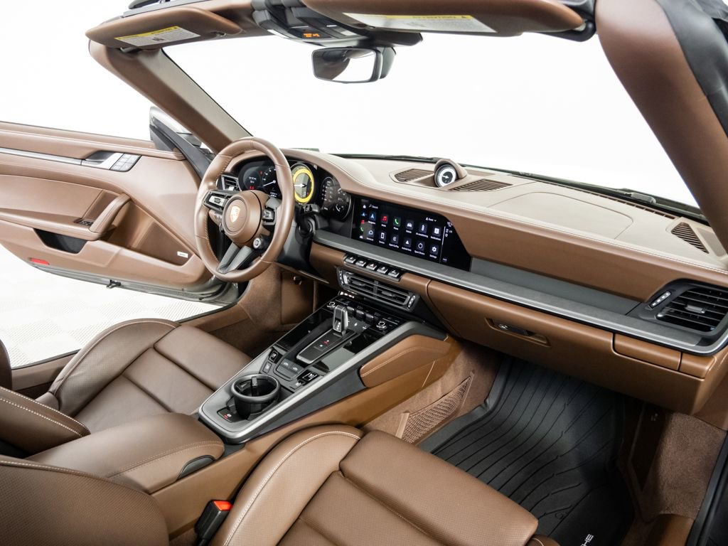 Certified 2024 Porsche 911 Targa 4S image 22