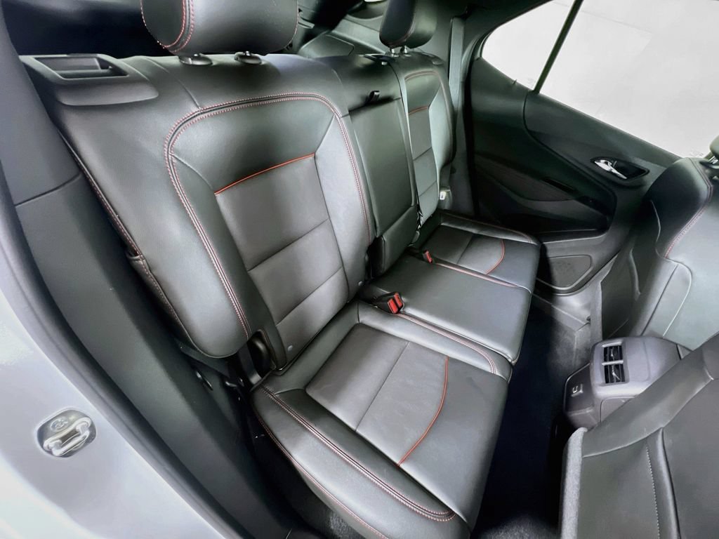 Used 2024 Chevrolet Equinox RS w/ RS Leather Package AWD/4WD image 28