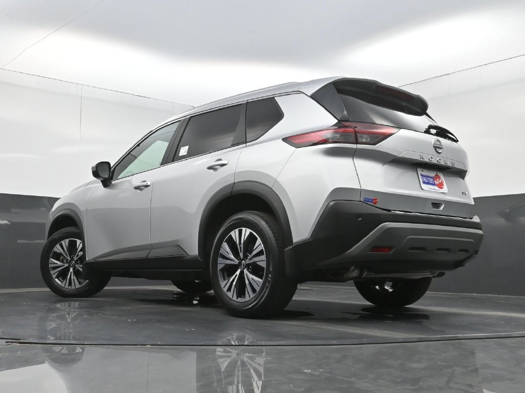 Used 2023 Nissan Rogue SV w/ SV Premium B Package FWD image 27