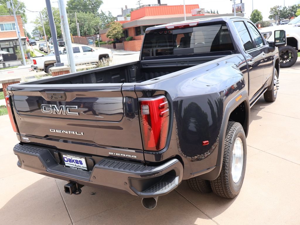 New 2026 GMC Sierra 3500 Denali Ultimate AWD/4WD image 6