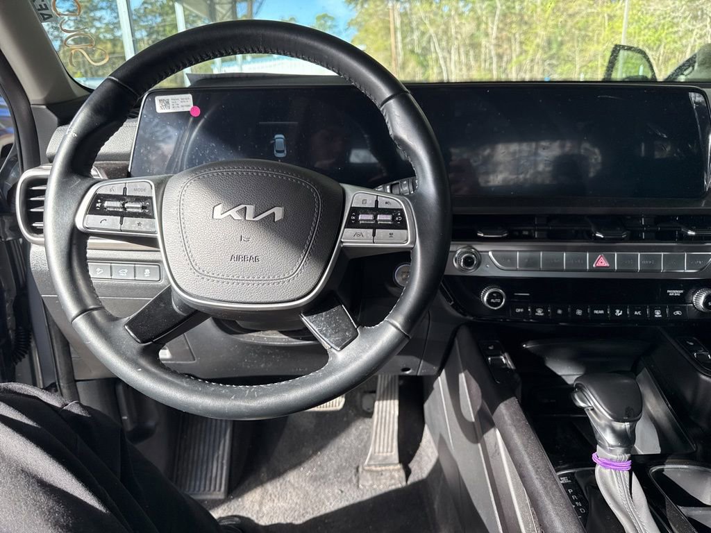 Used 2025 Kia Telluride S image 5