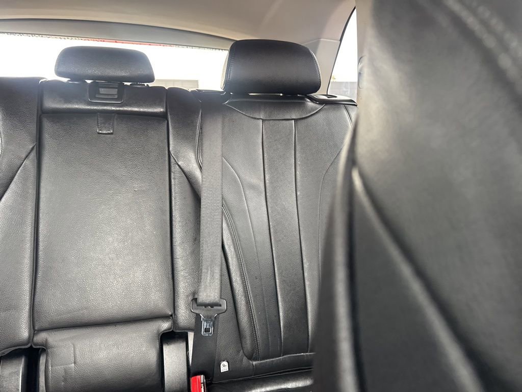 Used 2015 BMW X5 xDrive50i image 14