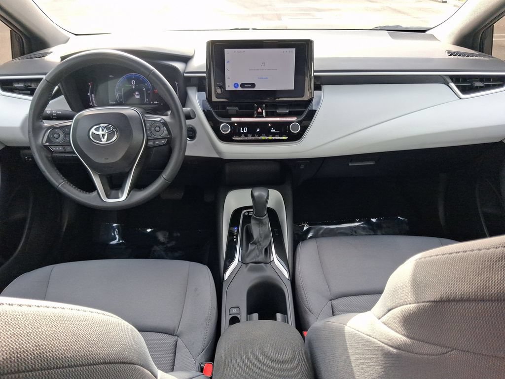 Used 2026 Toyota Corolla SE FWD image 12