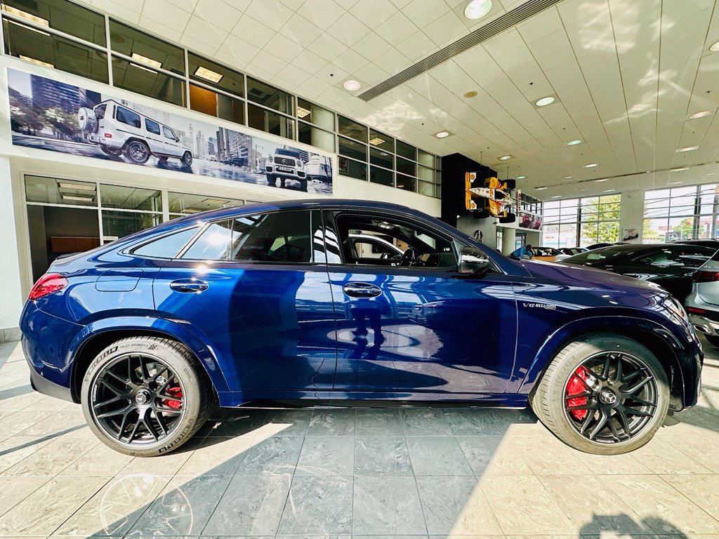 New 2026 Mercedes-Benz GLE 63 AMG S image 3