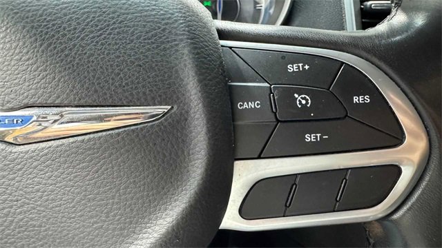 Used 2019 Chrysler 300 Touring w/ Sport Appearance Package image 26