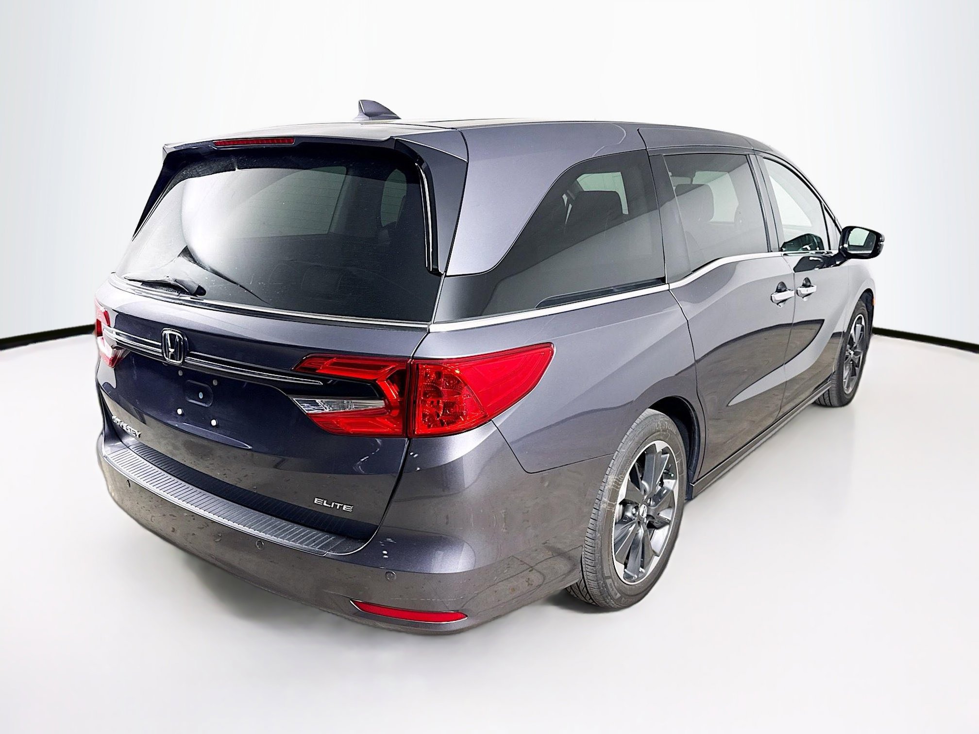 Used 2024 Honda Odyssey Elite image 35